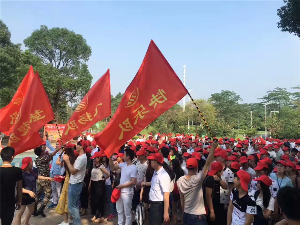 公司戶外拓展遇風雨怎么辦？松湖生態(tài)園拓展野炊農(nóng)莊為你遮風擋雨